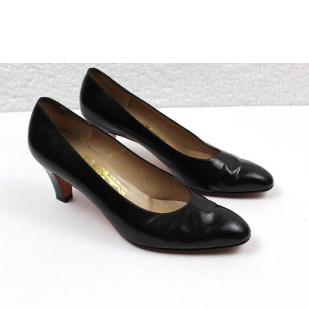 Ferragamo Salvatore Womens 6.5 Leather Pumps Heels Black Snake Textured Shoes